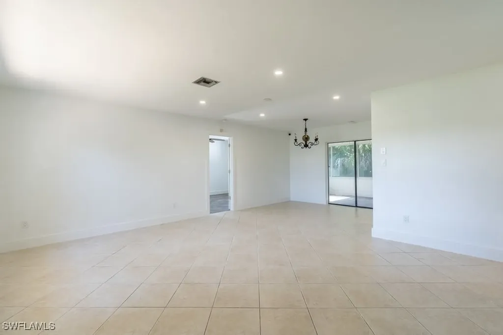 9804 Tonya Court Bonita Springs FL 34135