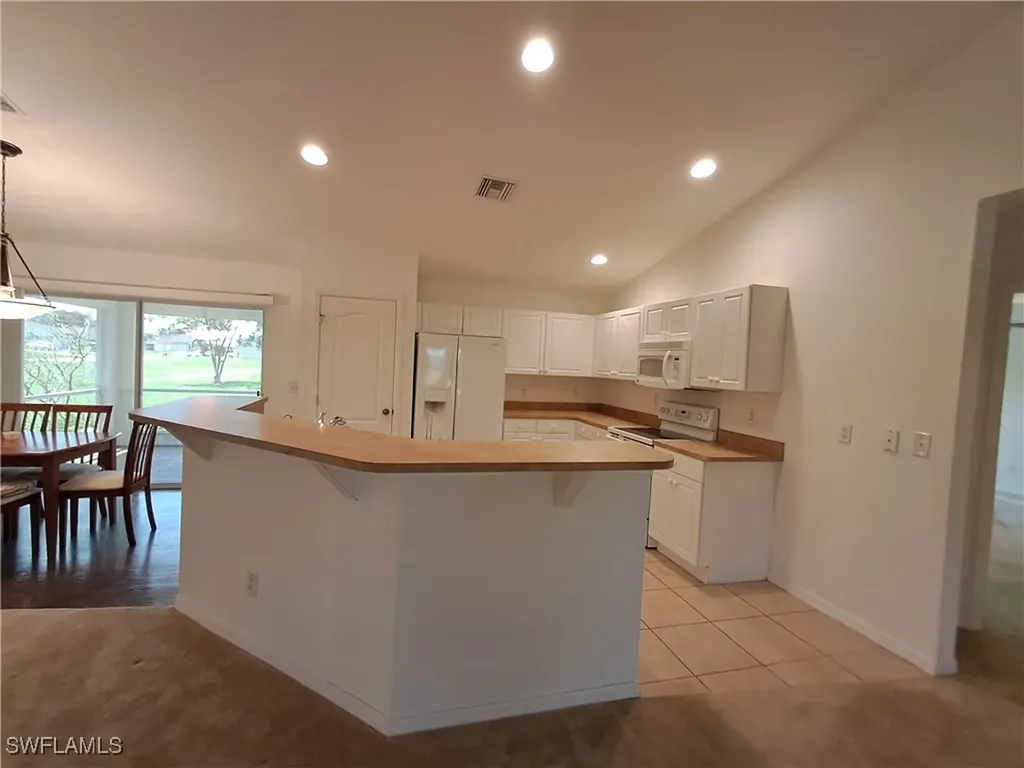 1306 Diplomat Parkway W Cape Coral FL 33993
