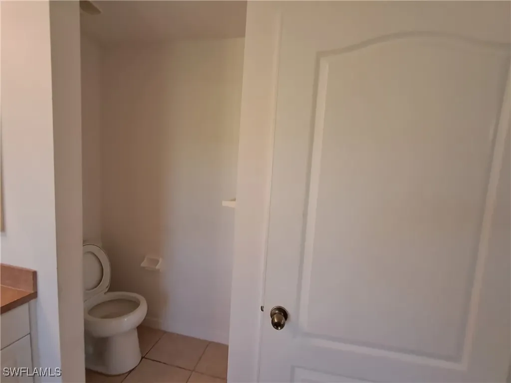 1306 Diplomat Parkway W Cape Coral FL 33993