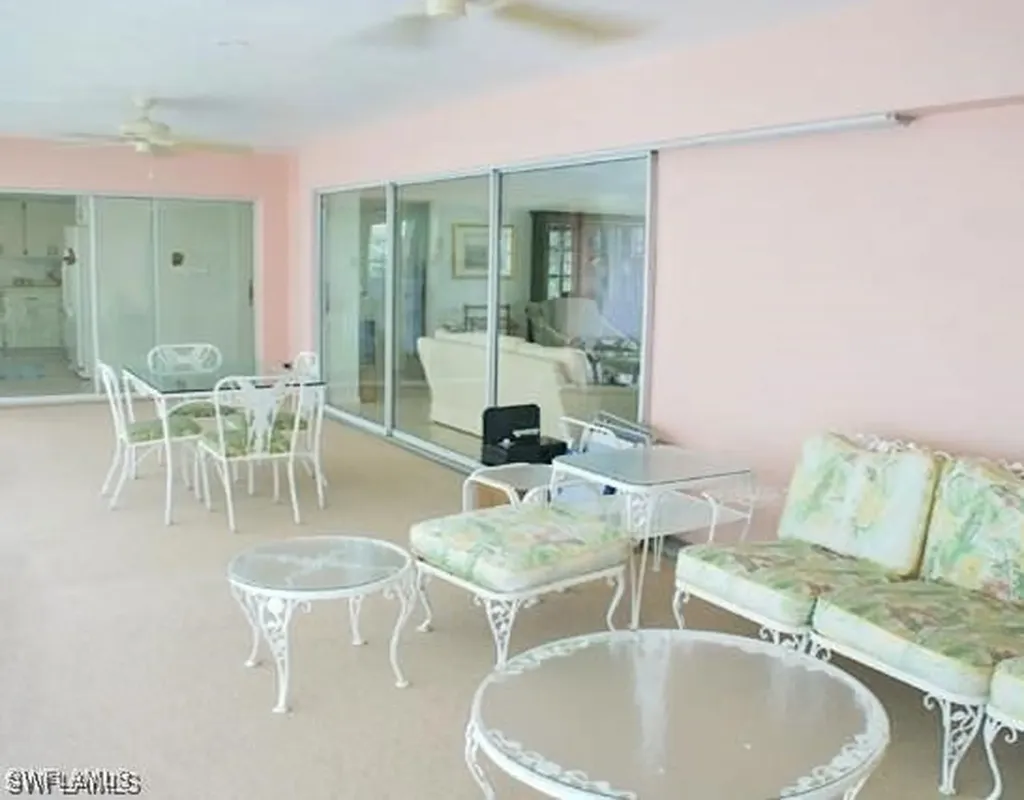 320 Gulf Shore Boulevard S Naples FL 34102-8629