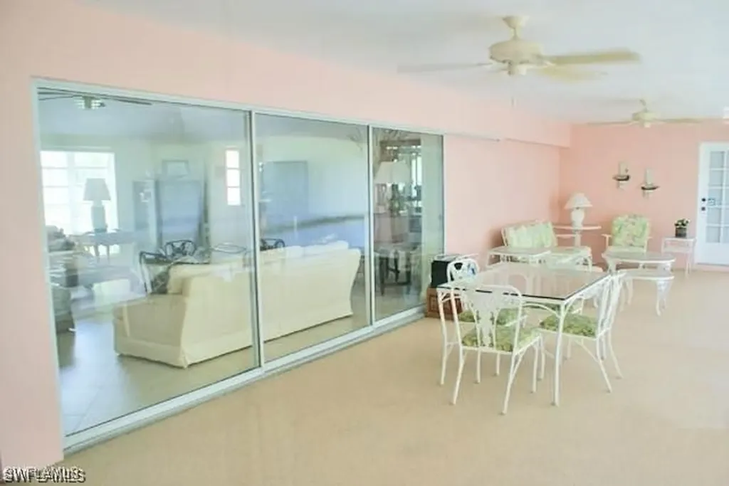 320 Gulf Shore Boulevard S Naples FL 34102-8629