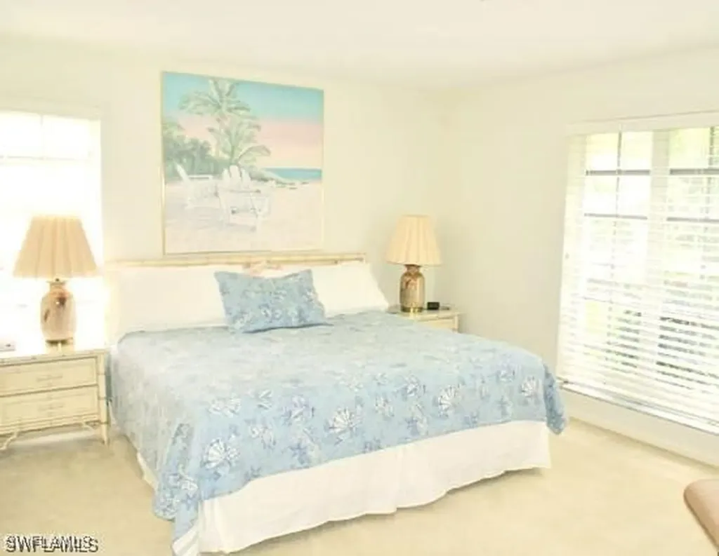 320 Gulf Shore Boulevard S Naples FL 34102-8629