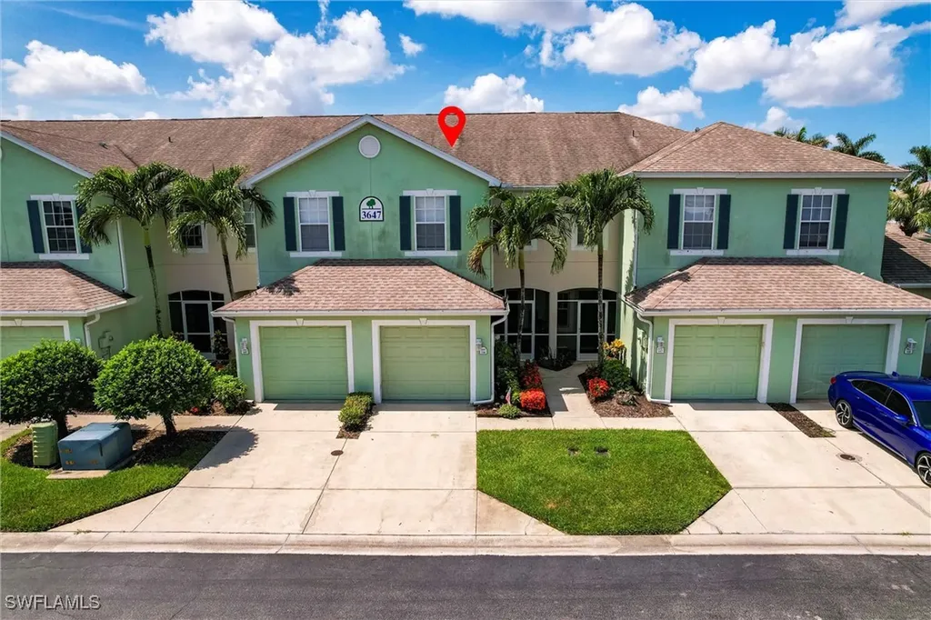 3647 Pine Oak Circle Fort Myers FL 33916