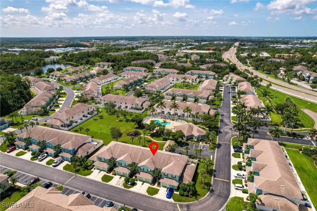 3647 Pine Oak Circle Fort Myers FL 33916
