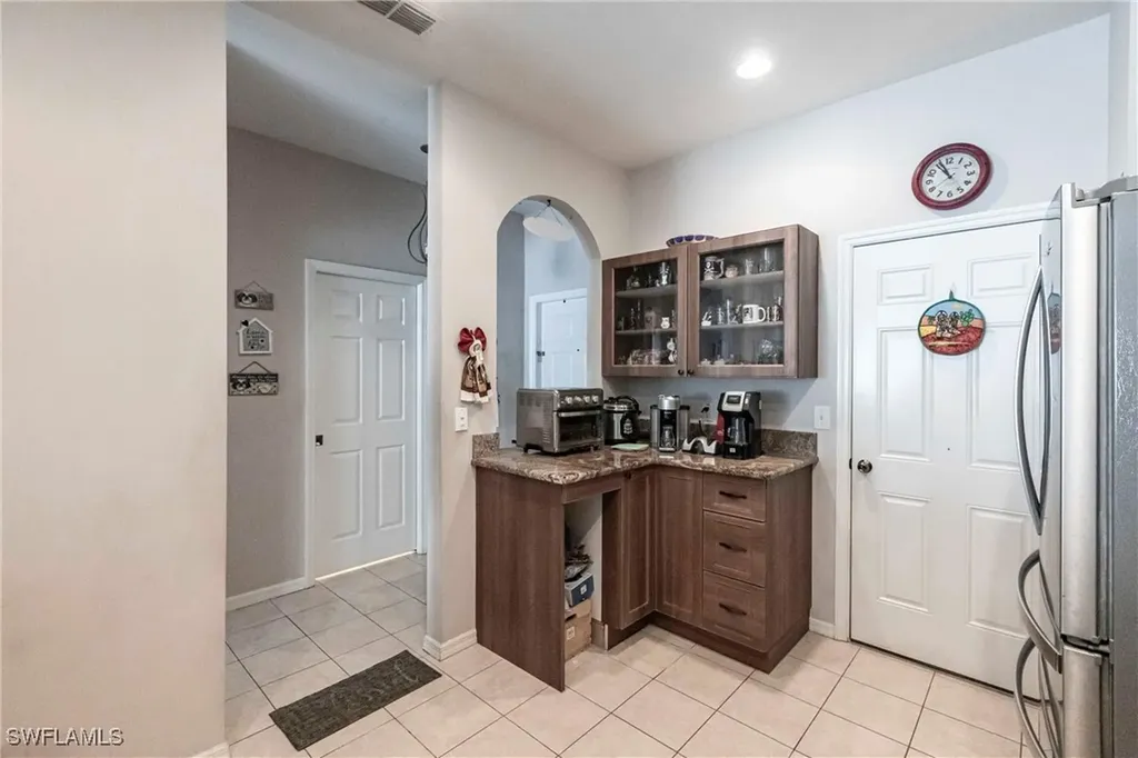 3647 Pine Oak Circle Fort Myers FL 33916