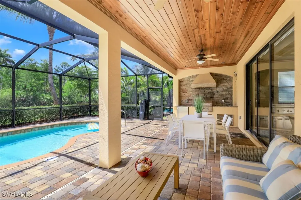 9530 Piacere Way Naples FL 34113