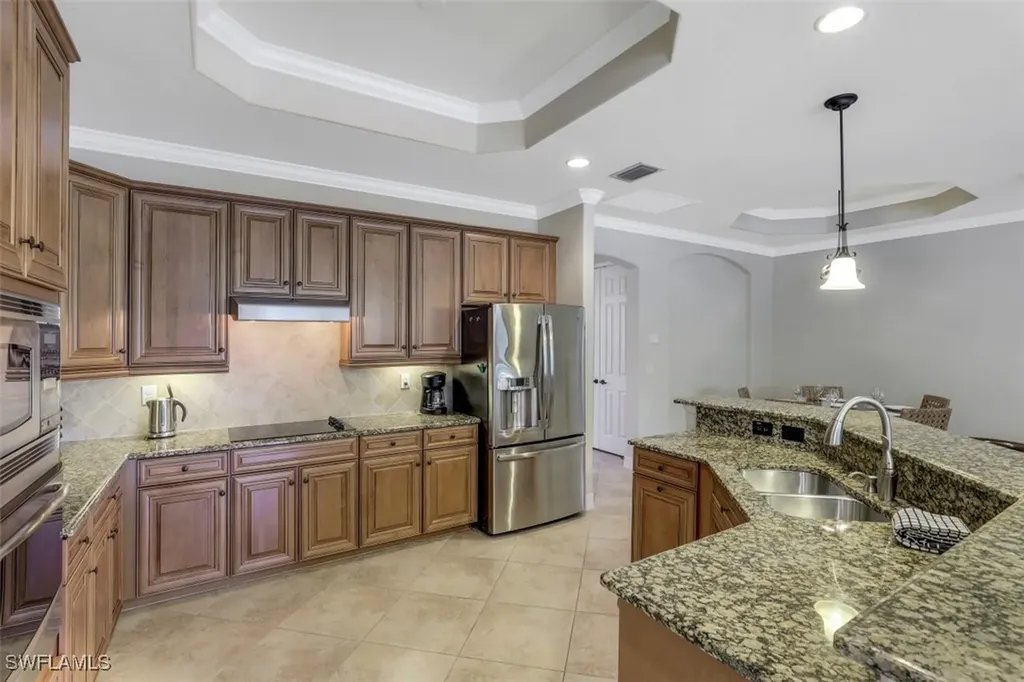 9530 Piacere Way Naples FL 34113