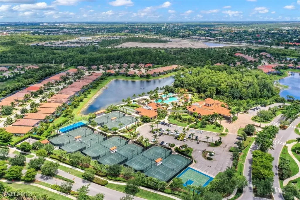 9530 Piacere Way Naples FL 34113