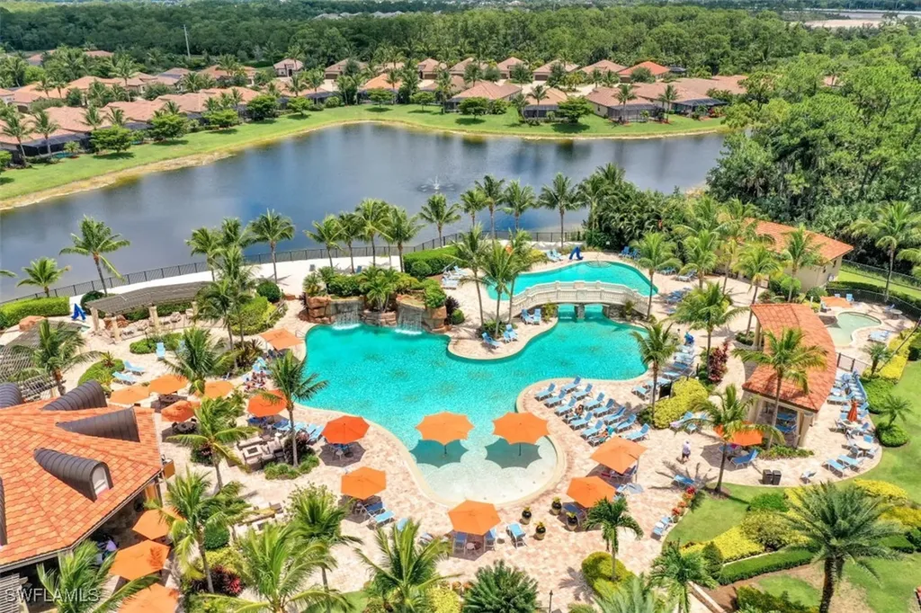 9530 Piacere Way Naples FL 34113