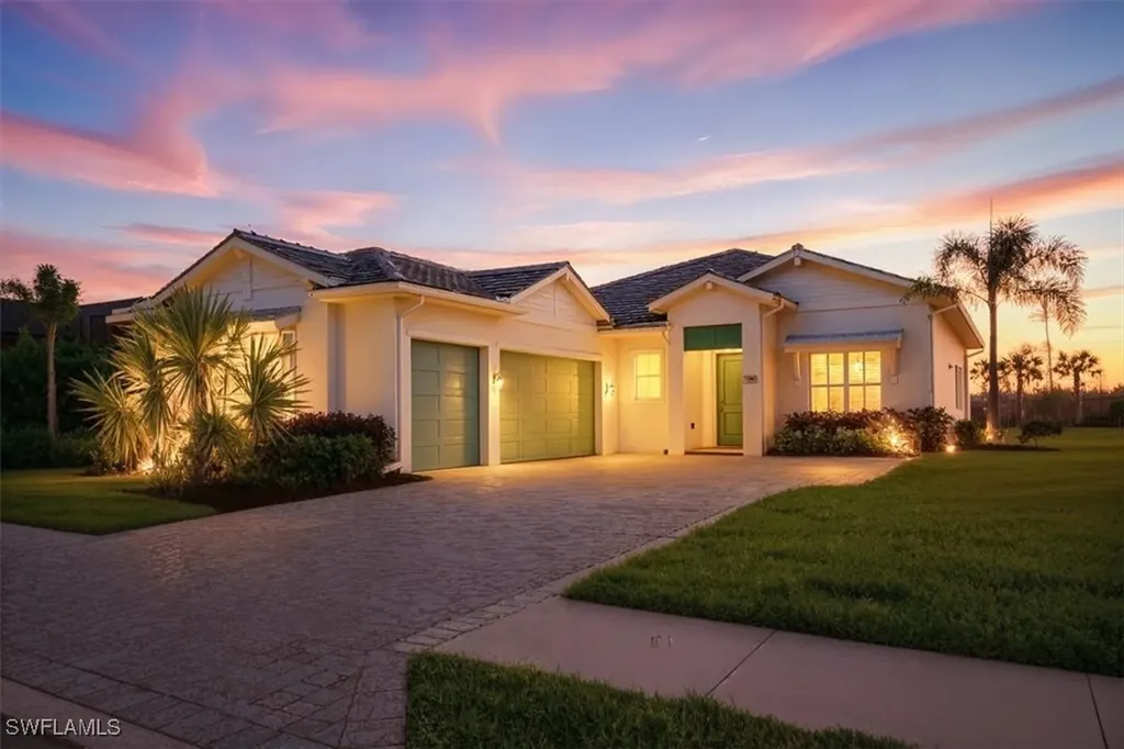 9088 Caicos Way Naples FL 34114