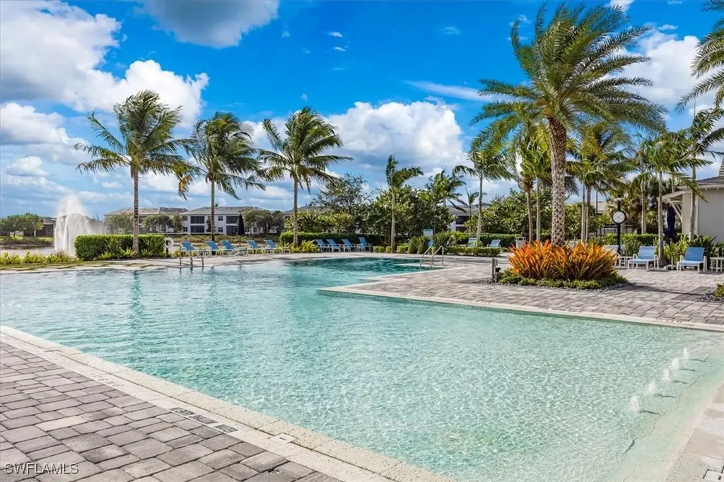 9088 Caicos Way Naples FL 34114