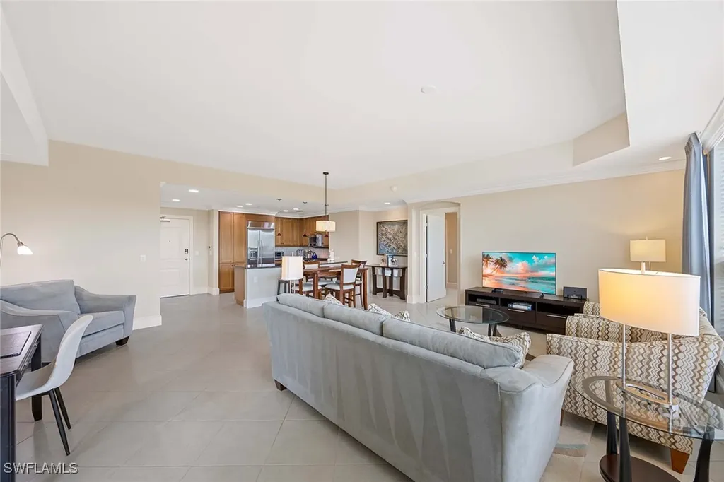 9115 Strada Place Naples FL 34108