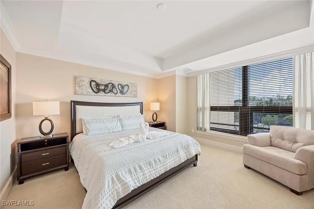 9115 Strada Place Naples FL 34108