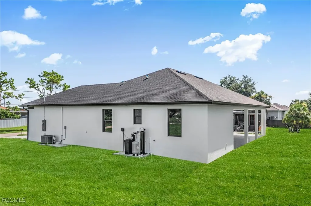 3513 41st Street SW Lehigh Acres FL 33976