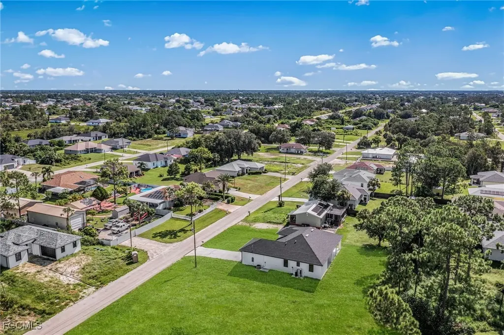 3513 41st Street SW Lehigh Acres FL 33976