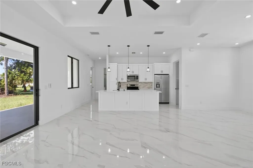 3513 41st Street SW Lehigh Acres FL 33976