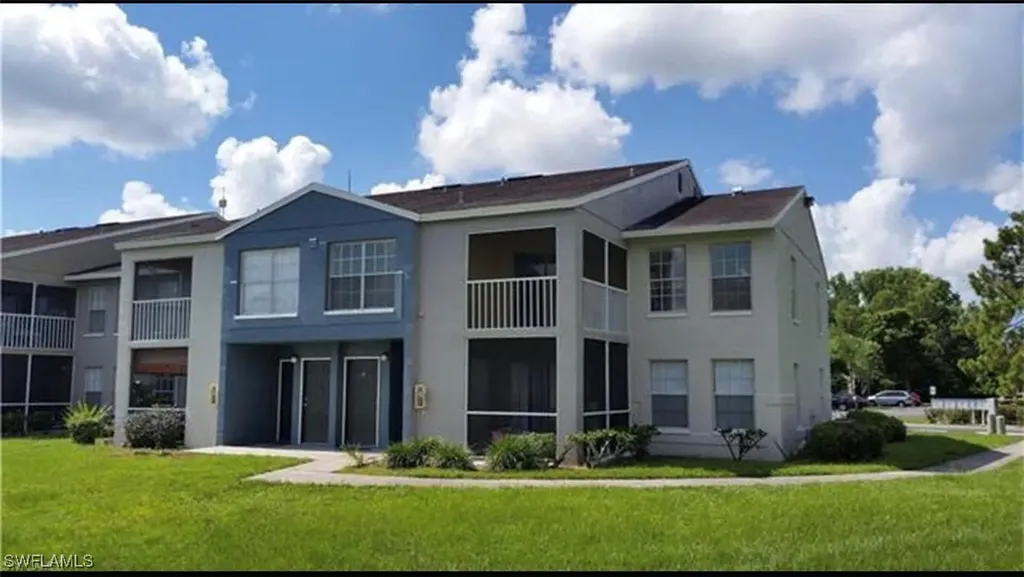 124 Santa Clara Drive Naples FL 34104