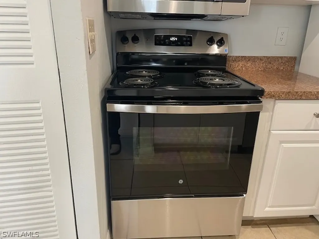 124 Santa Clara Drive Naples FL 34104