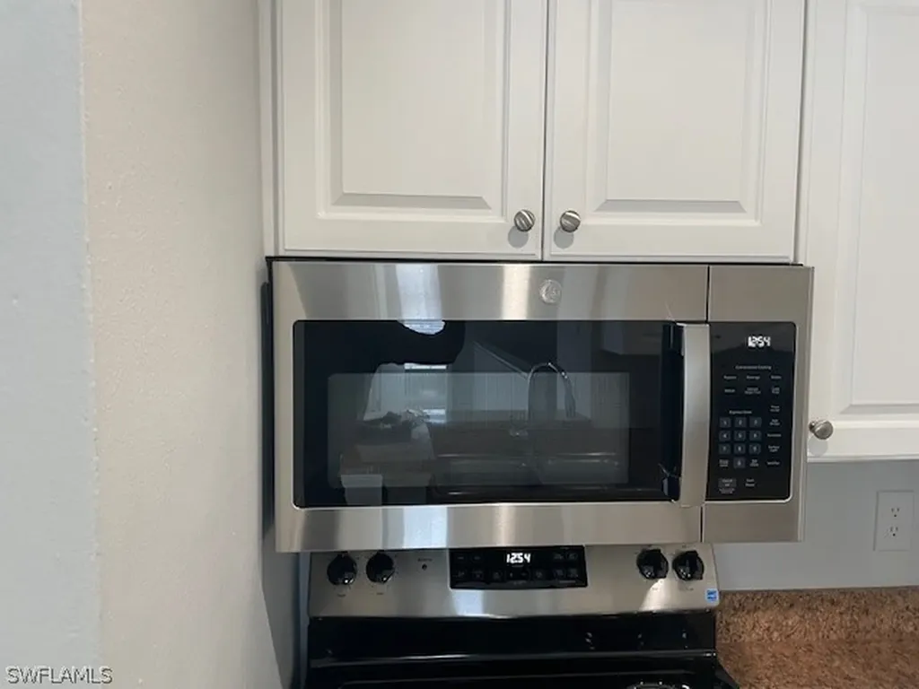 124 Santa Clara Drive Naples FL 34104