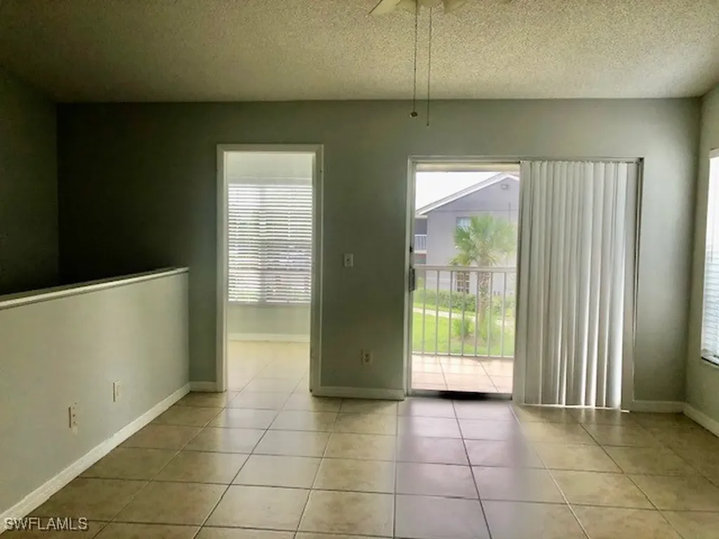 124 Santa Clara Drive Naples FL 34104