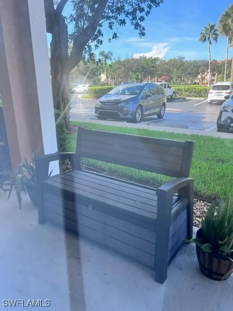 1185 Wildwood Lakes Boulevard Naples FL 34104
