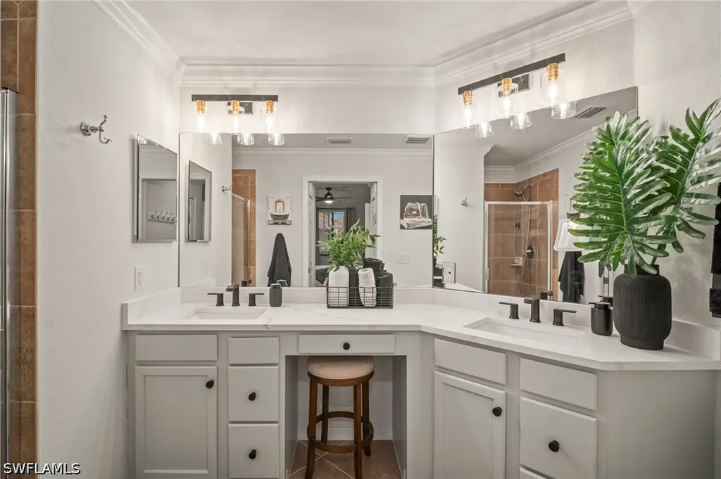 28031 Bridgetown Court Bonita Springs FL 34135