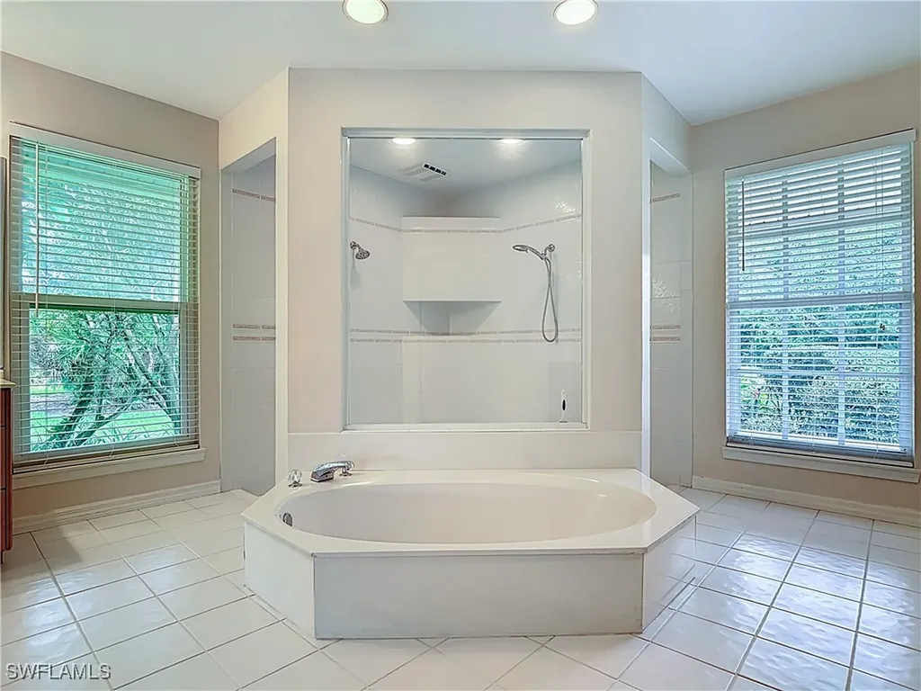 6806 Wellington Drive Naples FL 34109