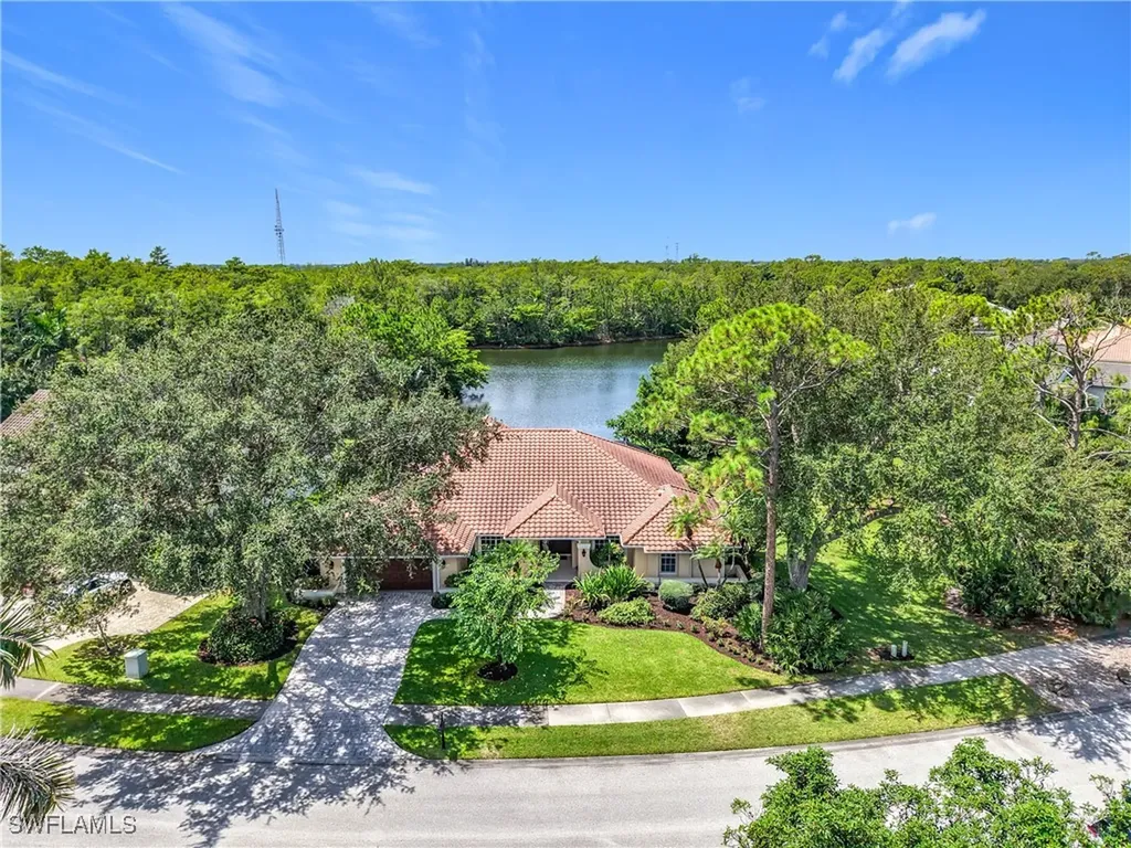 6806 Wellington Drive Naples FL 34109