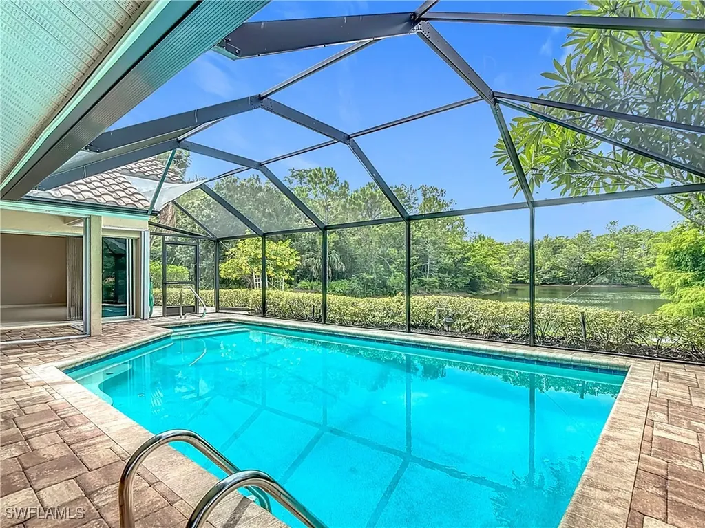 6806 Wellington Drive Naples FL 34109