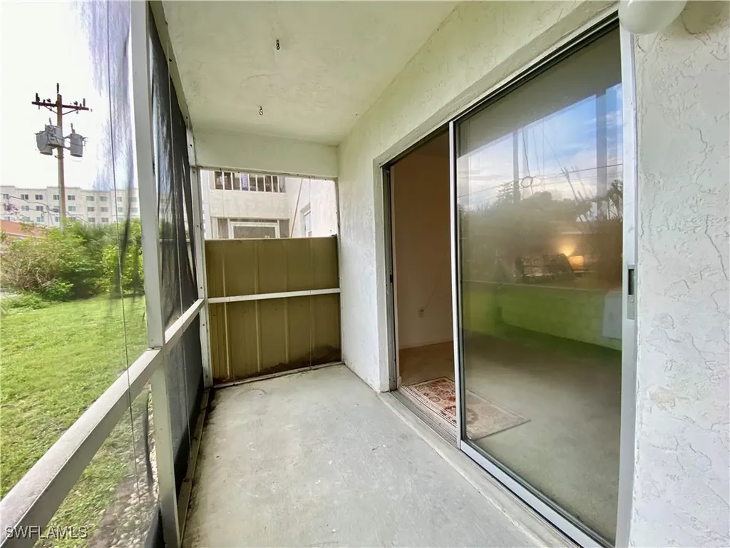 4906 Victoria Drive Cape Coral FL 33904