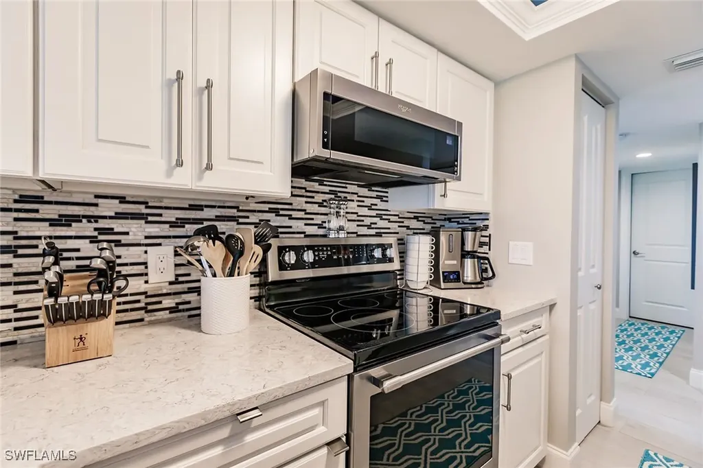 900 Collier Court Marco Island FL 34145