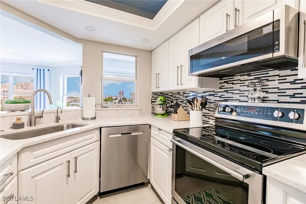 900 Collier Court Marco Island FL 34145