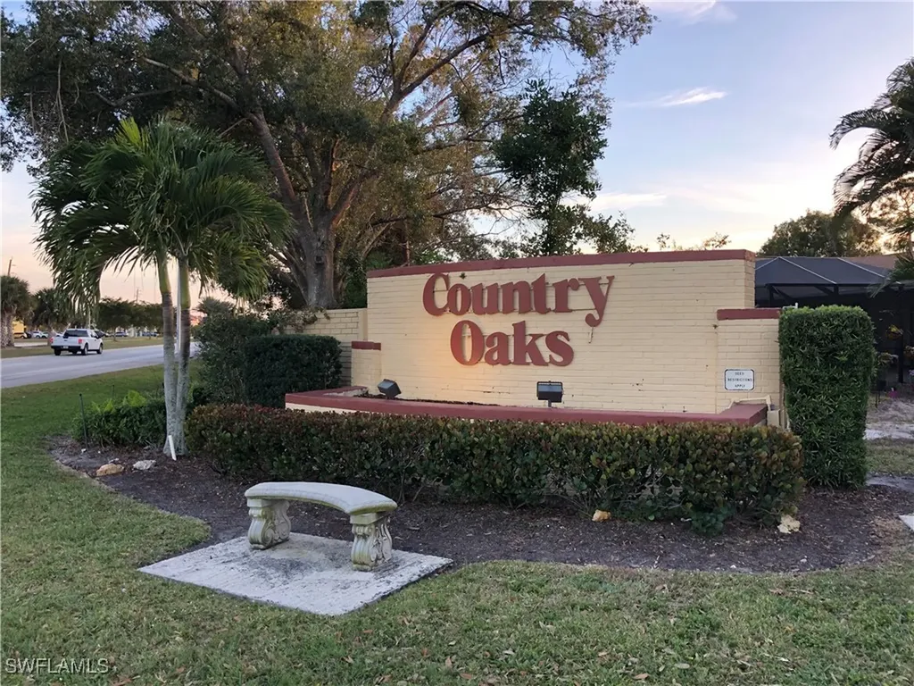9911 Country Oaks Drive Fort Myers FL 33967