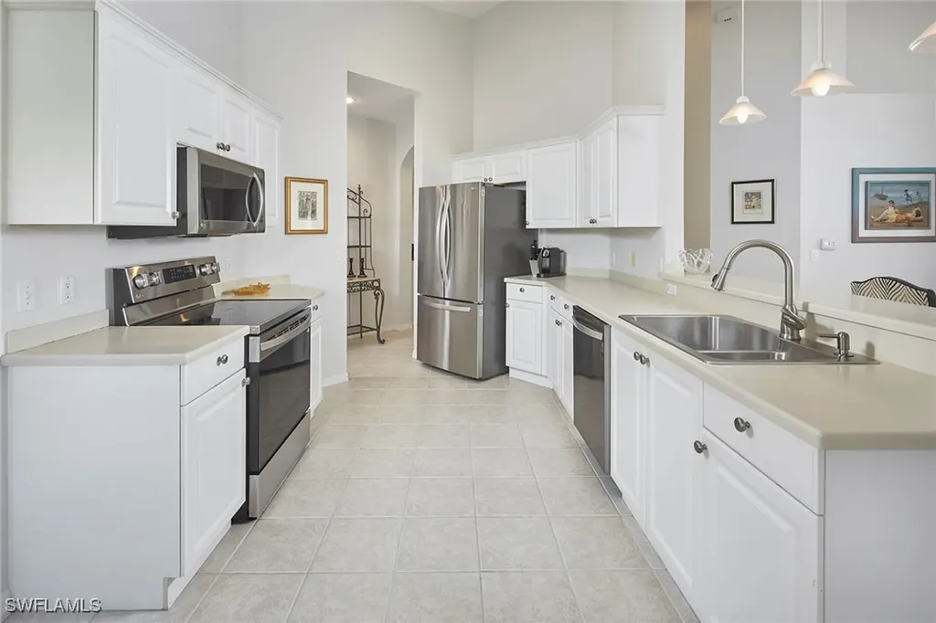 6275 Wilshire Pines Circle Naples FL 34109