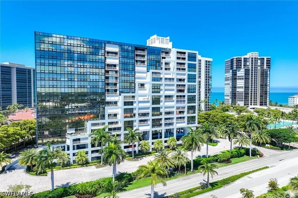 4751 Gulf Shore Boulevard N Naples FL 34103