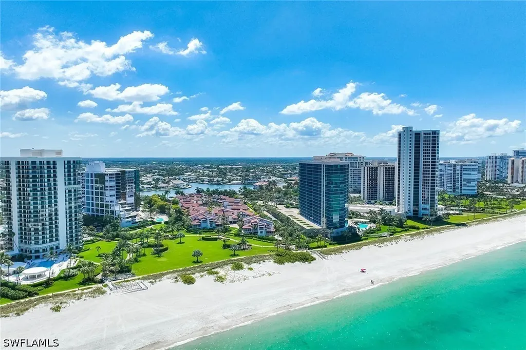 4751 Gulf Shore Boulevard N Naples FL 34103