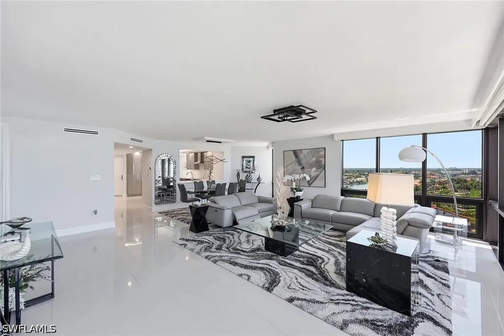 4751 Gulf Shore Boulevard N Naples FL 34103