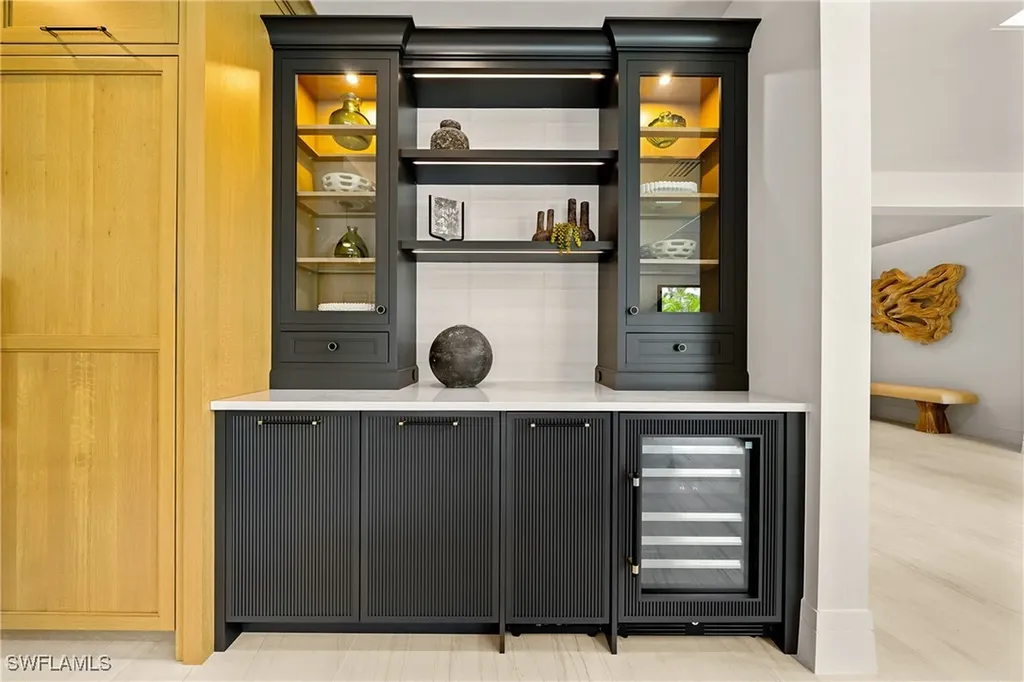 1261 13th Avenue N Naples FL 34102