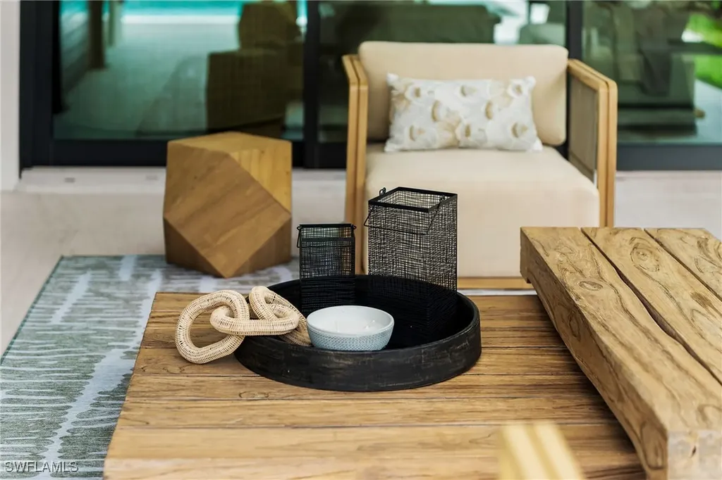 1261 13th Avenue N Naples FL 34102