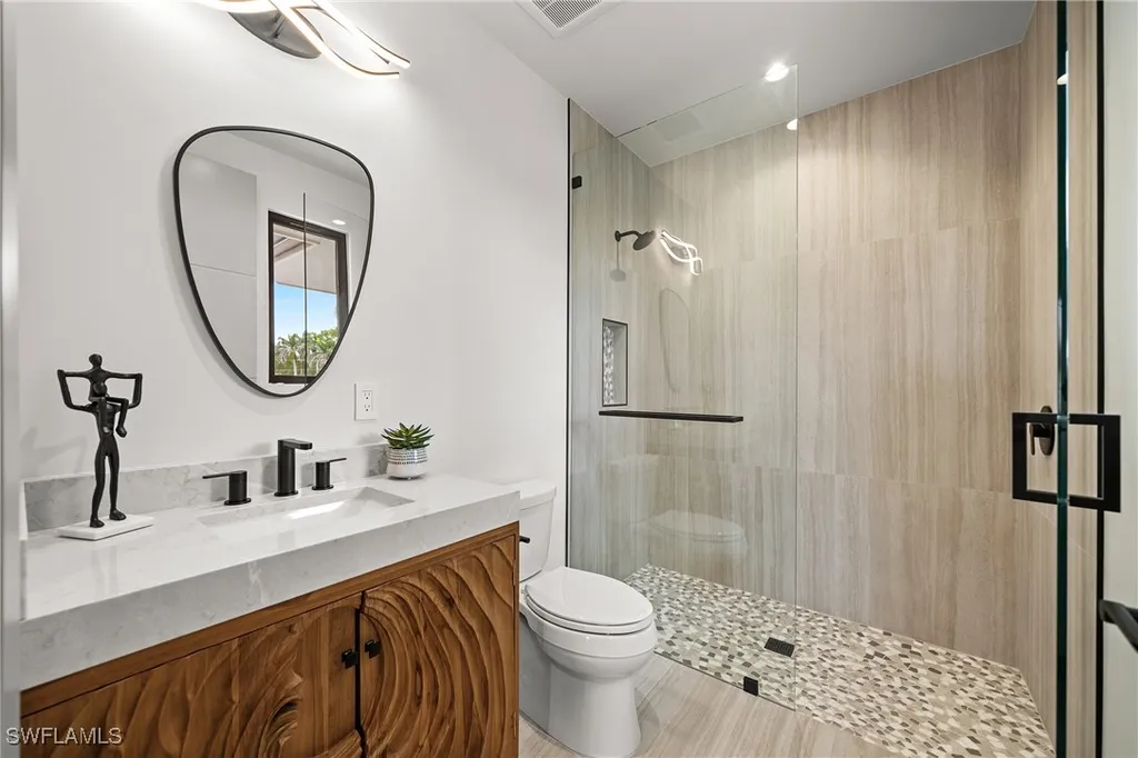 1261 13th Avenue N Naples FL 34102