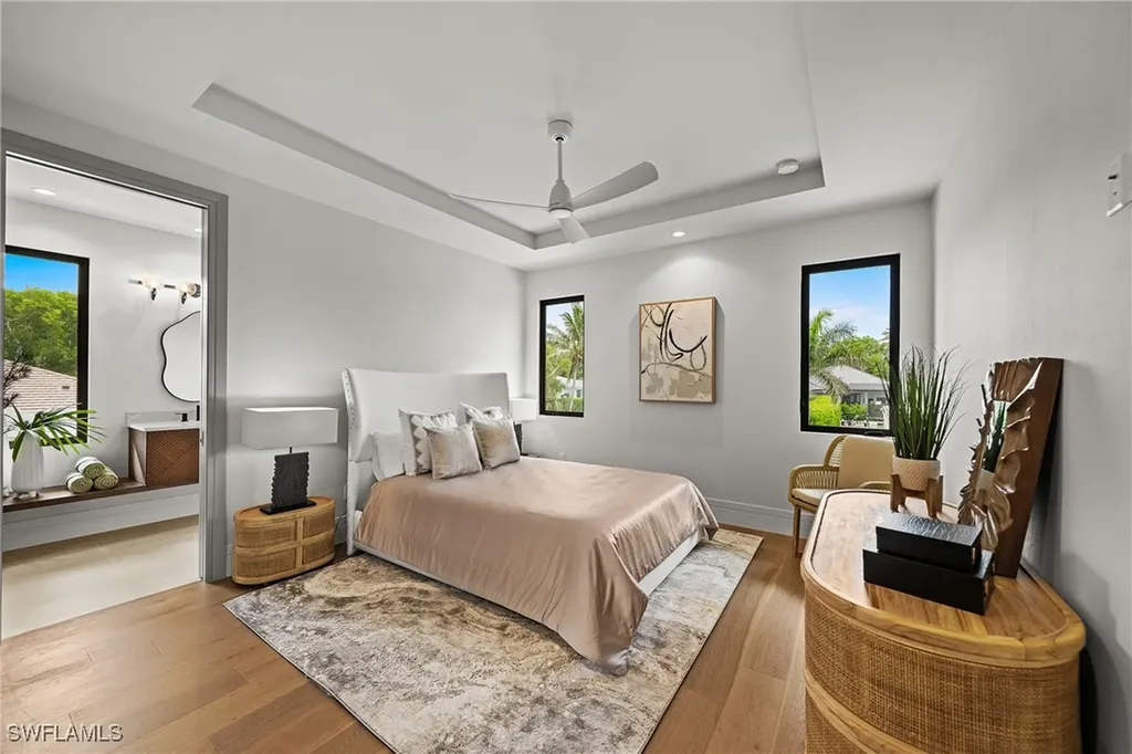 1261 13th Avenue N Naples FL 34102