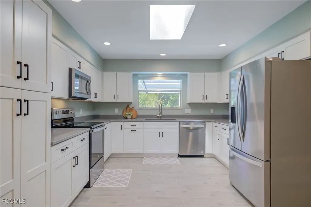 920 Altadena Drive Fort Myers FL 33919