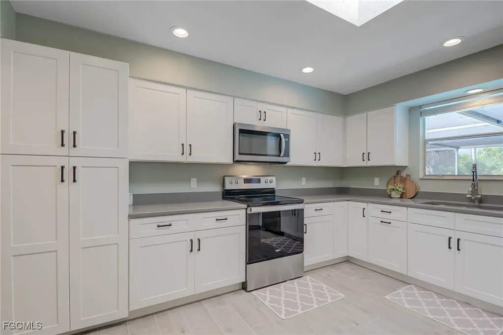 920 Altadena Drive Fort Myers FL 33919