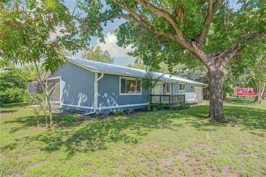 920 Altadena Drive Fort Myers FL 33919