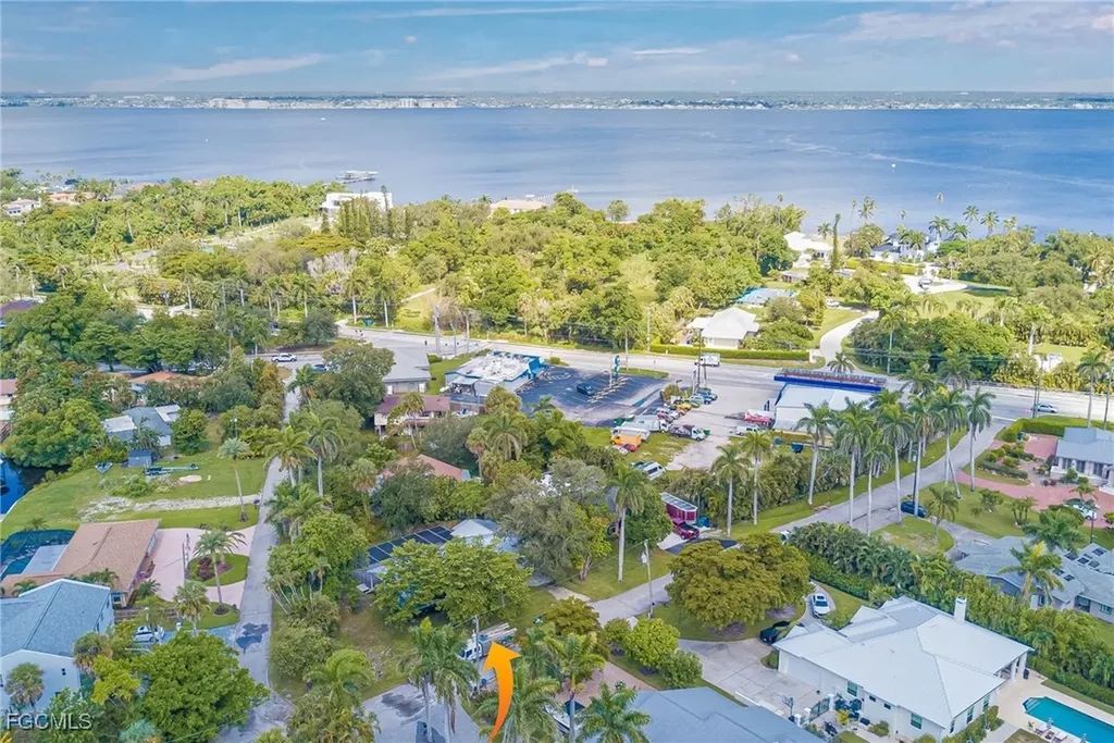 920 Altadena Drive Fort Myers FL 33919