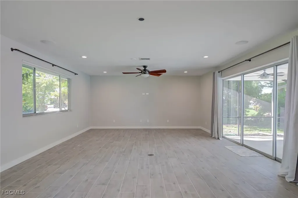 920 Altadena Drive Fort Myers FL 33919