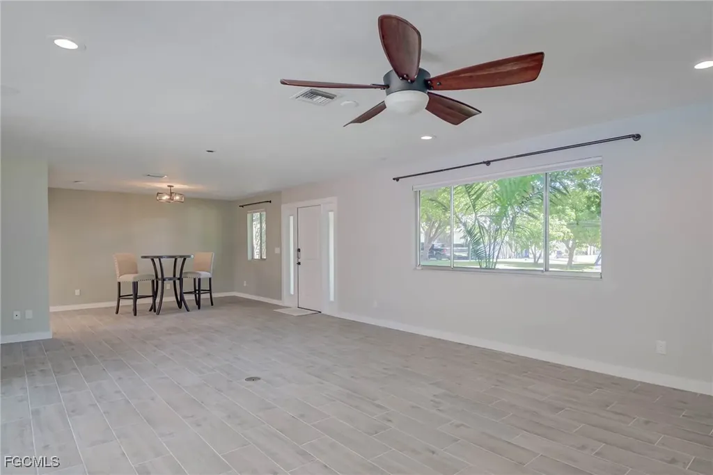 920 Altadena Drive Fort Myers FL 33919