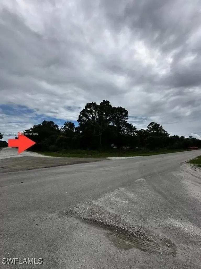 685 N Cabbage Palm Street Clewiston FL 33430