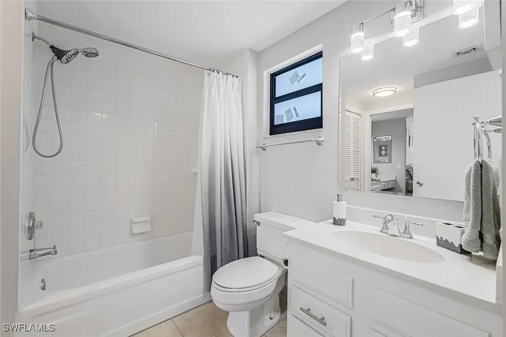 807 River Point Drive Naples FL 34102
