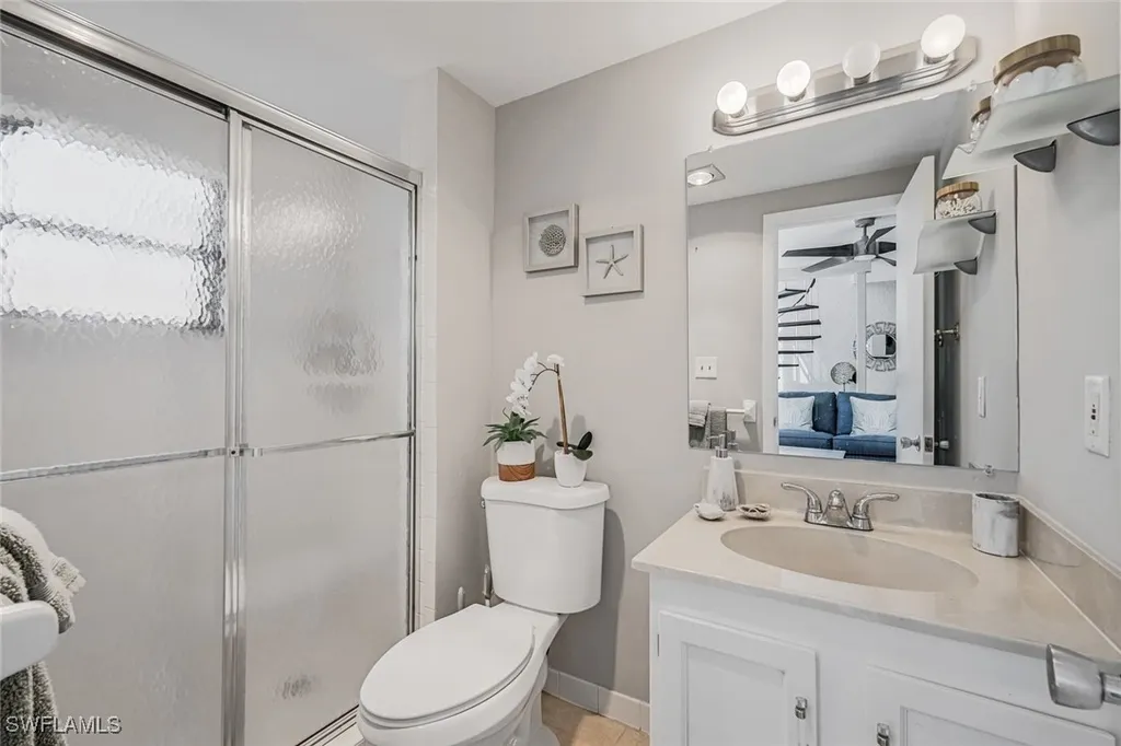 807 River Point Drive Naples FL 34102